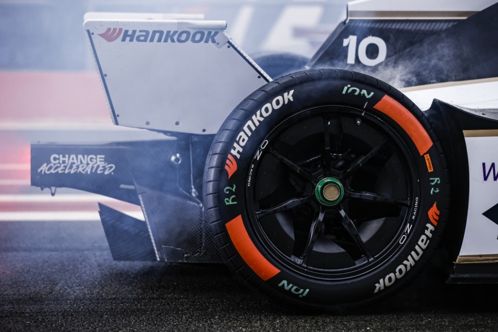 iON tire